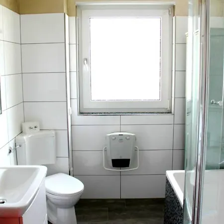 Arche Noah Near Hockenheim And Walldorf 公寓 赖林根