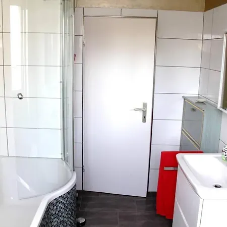 Arche Noah Near Hockenheim And Walldorf 公寓 *